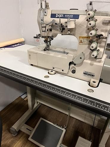 Tikiş maşınları: DSIT Interlock sənaye tikiş maşını komplekti - Model: DSIT Interlock — 4