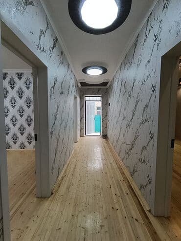 polad hesimov kucesinde evler: Satılır: Həyət evi - Həyətyanı sahə: Tamamilə metlaxla döşənmiş geniş — 5