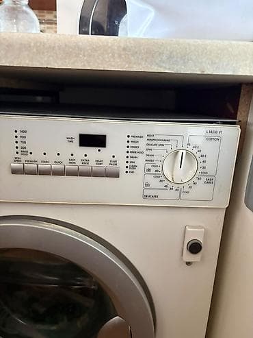 aeg pec: AEG Electrolux LAVAMAT L14510VI – quraşdırılan paltaryuyan maşın - Ön — 1