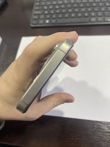 x96 tv box: IPhone 15 Pro Max, 256 GB, Natural Titanium, Face ID — 7