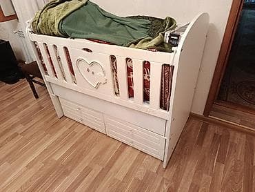 mebel modelleri: Uşaq beşiyi – ağ rəngdə, “Ali Bebe” yazılı model. noqte bele problemi — 1