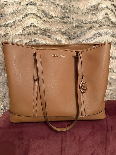 tesbeh sekilleri: Əl çantası, Michael Kors — 1
