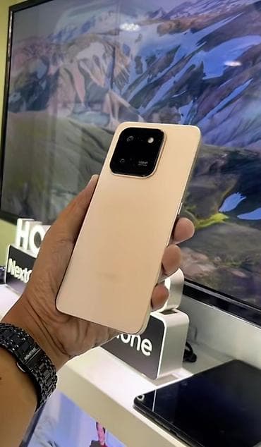 ps 4 konsol: Məhsul: Smartfon Xüsusiyyətlər: - Arxa kamera bloku: böyük kvadrat — 1