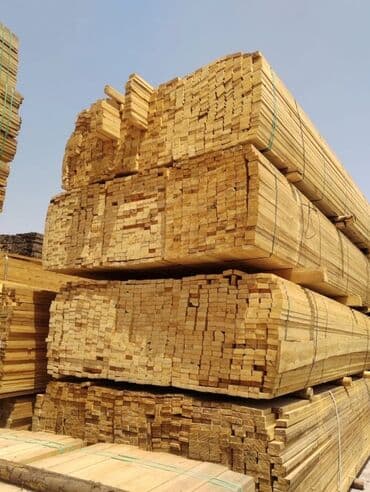 Müxtəlif ölçülərdə və formalarda istifadəyə hazır taxta materiallar