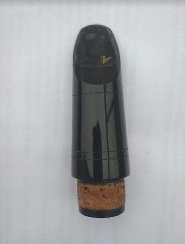 elektro gitara satilir: Klarnet müştüyü Türkiyə istehsalıdır, Təzədir heç işlənməyib — 2