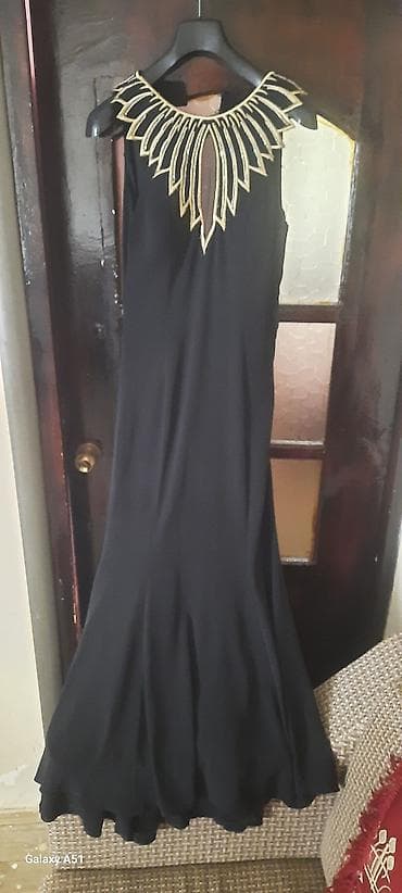 Zərif ziyafət/libas – uzun qara don - Model: tam uzun, axıcı ətəkli — 1