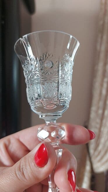 Qədəhlər, rəng - Qırmızı, Xrustal