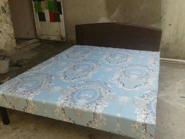 taxt 2 nəfərlik: Carpayi
Tezedir 2 neferlikdir var — 2