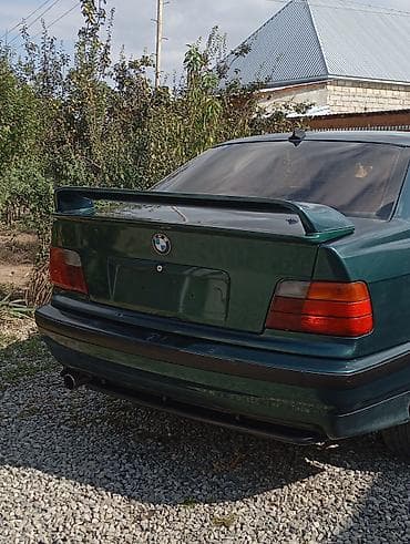 bmw kupe: BMW 3 series: 1.8 l | 1996 il Sedan — 5