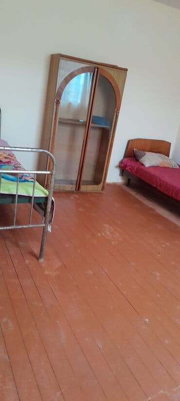 memar әcәmi 2: Satılır: həyət evi - Tikinti: daş divarlar, metal dam örtüyü - Giriş — 10