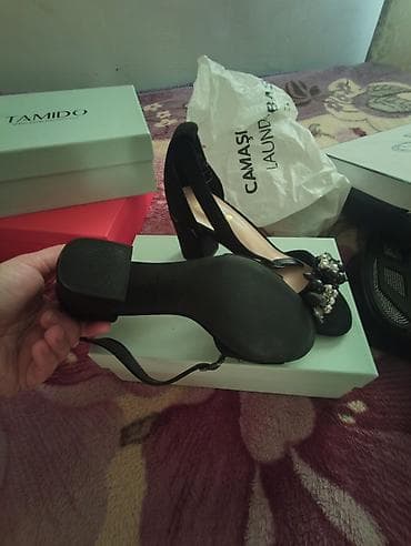 ayaqqabı: Qadın ayaqqabıları – 3 fərqli model dəsti 1) Krem rəngli mules - Açıq — 9