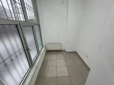 mingecevir obyekt: 100 kv obyekt icarəyə verilir. Gözəllik salonu, diş klinikası, hər — 8