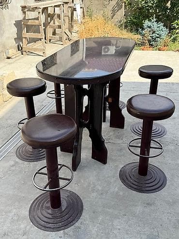 ustol ustul: Qonaq otağı üçün, Açılmayan, Oval masa, 6 stul — 4