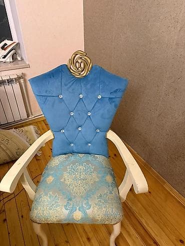 8 mart sekil: Qonaq otağı üçün, Açılan, 8 stul — 4