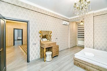 sarayda satilan evler: 🔶Mənzil Haqqında məlumat: 🔶 28 May Metrosunun Qarşısı Şəhərin tam — 9