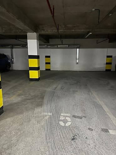 american bully satilir: Yeraltı dayanacaqda fərdi parkinq yeri Satılır: 25 kv.m qaraj – — 4