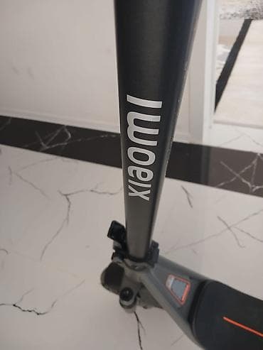 samokat scooter: Elektrikli skuter – şəhər və şəhərətrafı hərəkət üçün rahat model — 4