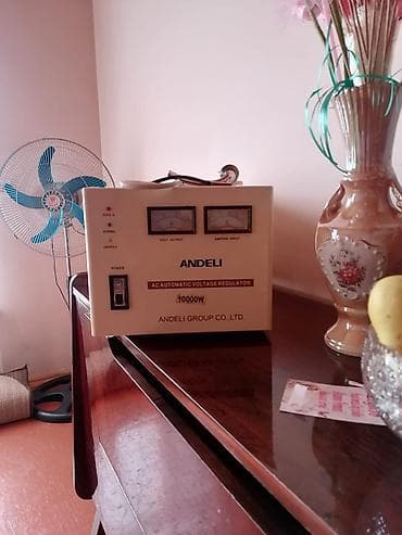 ANDELI AC Automatic Voltage Regulator – 10000W Xüsusiyyətlər: -