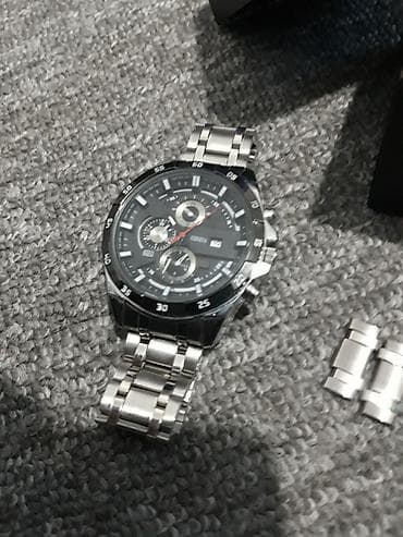 Aksesuarlar: Təzə saatlardı karopkaları var — 10