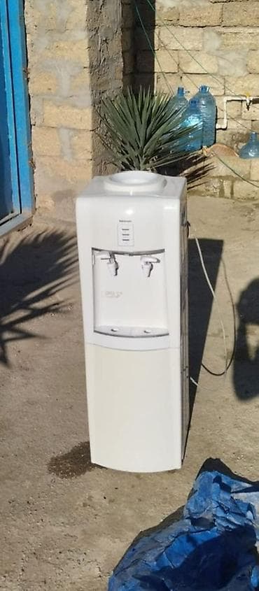 Dispenser Döşəməüstü, Su isitmə ilə