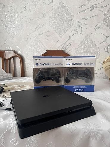 PS 4 SLİM 1tb,19 oyun,isdediyin oyun yazılır ideal veziyyet tapılmır