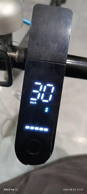 Elektrikli samokatlar: İşlənmiş Elektrik samokat 7", 351 - 500 Vt, 26 - 35 km/s, Ünvandan götürmə — 2