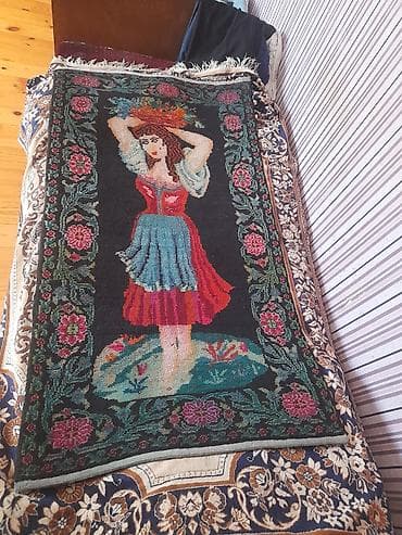 продать ковер: Anamın qaynanasından qalıb.Xalça yaxşı veziyyetdedir,istifade — 1