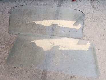 жалюзи на авто: Avtomobil qabağ arxa şüşəsi 

- 2 ədəd şüşə paneli
- — 1