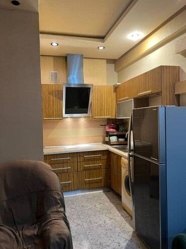 kirayə ev nəsimi: Nəsimi rayonu,Amerika sefirliyinin arxası.18 mərtəbəli binanın,7-ci — 6