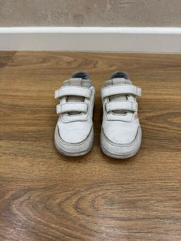 yapışqanlı uşaq kedləri: Krossovka, Qız üçün, 26, Adidas — 2