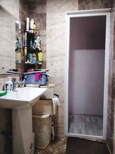 kohne gunesli: Bakı, Köhnə Günəşli, 2 otaqlı, Köhnə tikili, m. Həzi Aslanov, 60 kv. m — 9