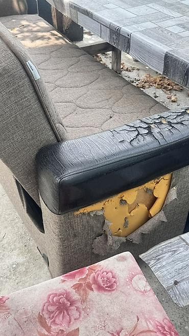 bag stullari: PULSUZ !!!Ölçü: təxmini 2,0–2,2 m uzunluq, 80–90 sm dərinlik — 2