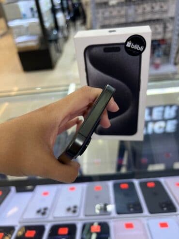 mak matte mousse: IPhone 14 Pro, Graphite, Face ID — 4