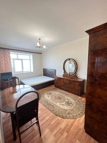 Şəhərin prestij yerində yerləşir. Koroğlu Rəhimiv küçəsi ilə qalxanda lalafo.az -da Şəhərin prestij yerində yerləşir. Koroğlu Rəhimiv küçəsi ilə qalxanda