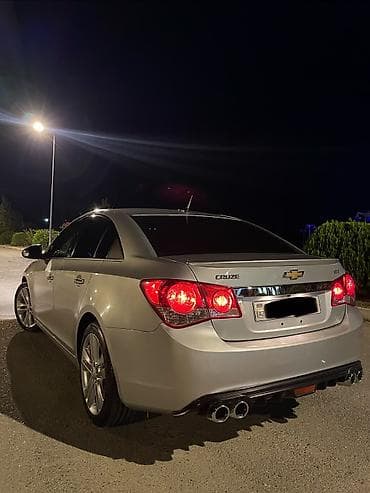 opel astra h oluxanasi: Chevrolet Cruze: 1.4 l | 2015 il 276000 km Sedan — 4