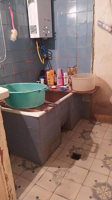 kristal abseron 2 kiraye evler: Satilir– 2 otaqlı mənzil Planlaşdırma və sahələr: - Daxilə girişdə — 3