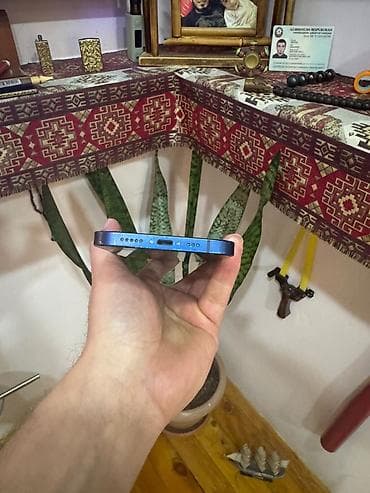 ikinci el 12: IPhone 12, Mavi, Face ID — 5