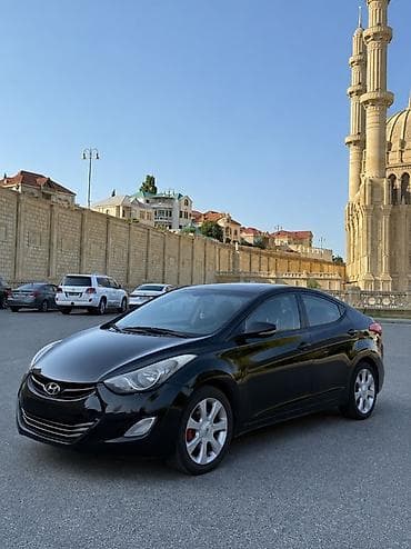Hyundai Elantra: 1.8 l | 2012 il Sedan lalafo.az -da Hyundai Elantra: 1.8 l | 2012 il Sedan