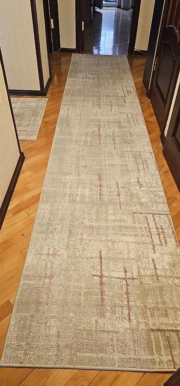 ev gulleri: Xalça — 1