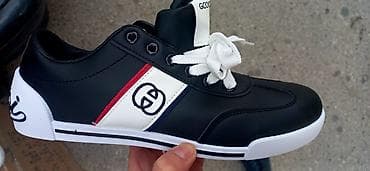 ağ krasofka: Unisex idman üslublu krossovkalar - Dizayn: Aşağı profilli, bağlamalı — 8