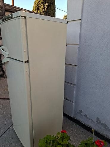 indesit: 2 qapılı Indesit Soyuducu Satılır, rəng - Bej — 5