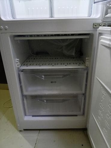 Yeni 2 qapılı Indesit Soyuducu Satılır, rəng - Ağ — 5