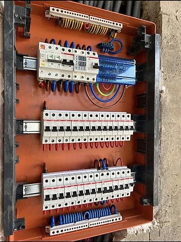 usta ev: Peşəkar elektrik montaj xidməti Təsvir: - Mənzillər və fərdi evlər — 4