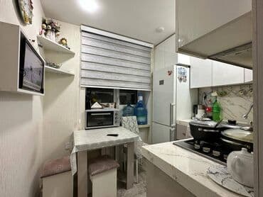 turbo az ford transit 16 1: Bakı, 3 otaqlı, Köhnə tikili, m. İnşaatçılar, 75 kv. m — 10