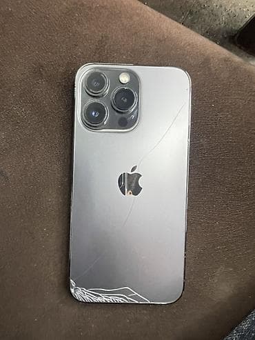 iphon xr: IPhone 13 Pro, 128 GB, Gümüşü, Qırıq — 2