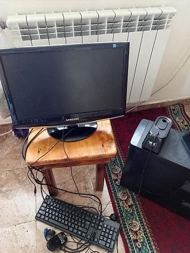ip 11 kredit: Masaüstü kompüter seti Tərkib: - Sistem bloku - Samsung monitor - — 1
