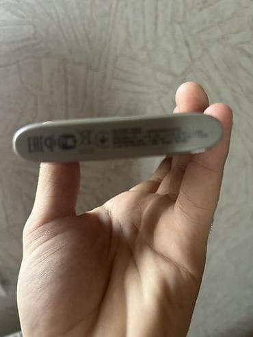 apple 10: Powerbank Samsung, 10000 mAh — 3