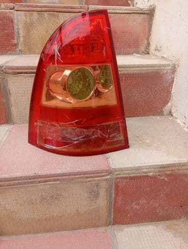 led lamp: Toyota 2005 il, Orijinal, Yaponiya, İşlənmiş — 1