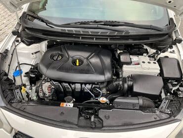 Avtomobil satışı: Kia Forte sedan – ağ rəng, şəhər və uzun yol üçün rahat və qənaətcil — 9