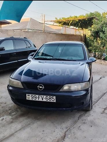 ucuz masinar: Opel Vectra: 1.8 l | 1999 il 300000 km Sedan — 9